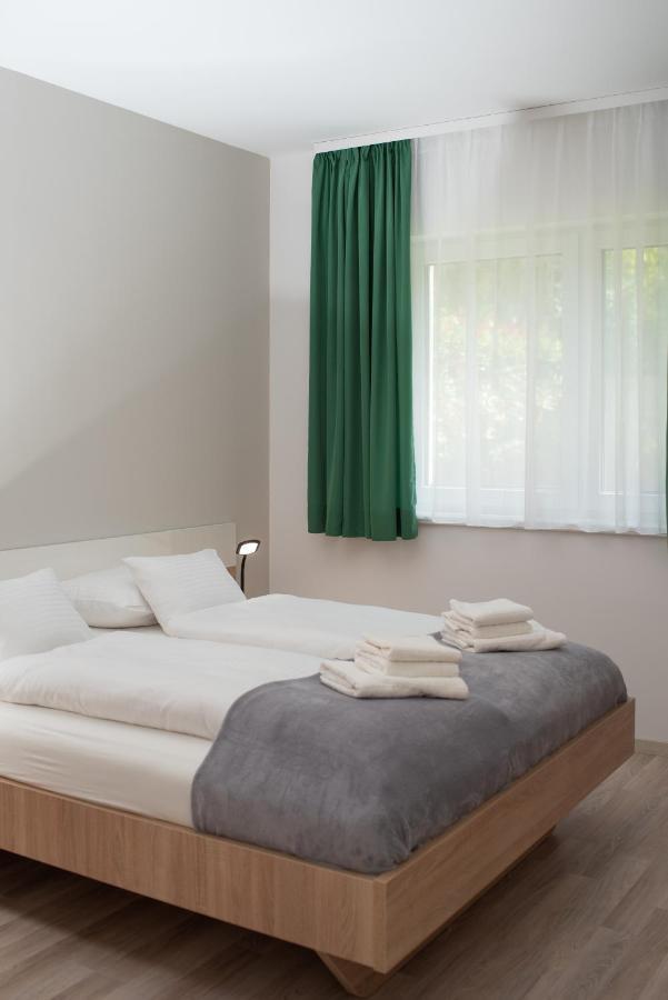 Twins Apartman Хевиз Экстерьер фото