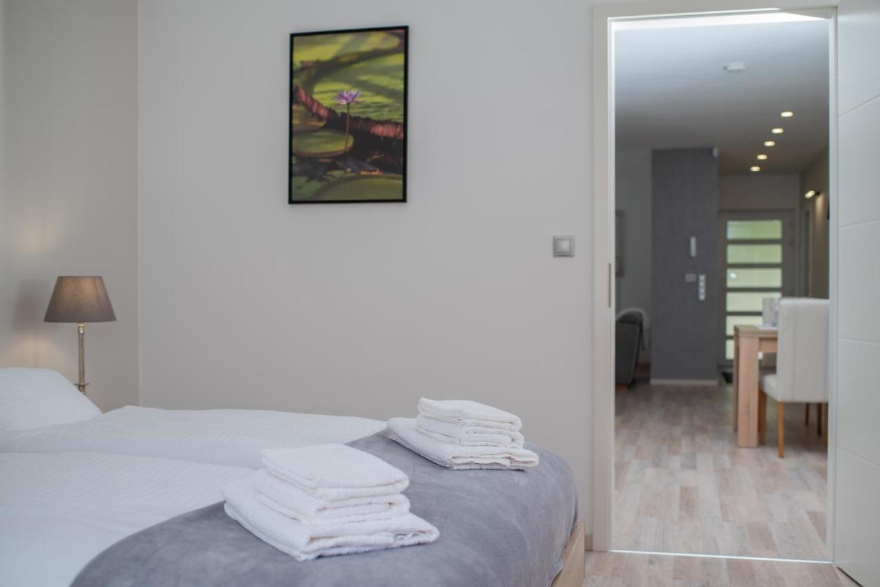 Twins Apartman Хевиз Экстерьер фото