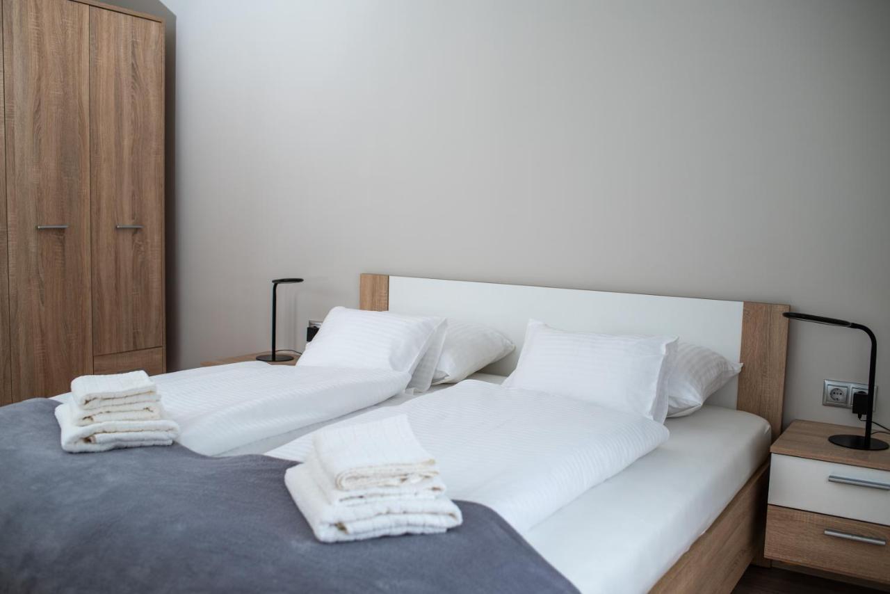 Twins Apartman Хевиз Экстерьер фото