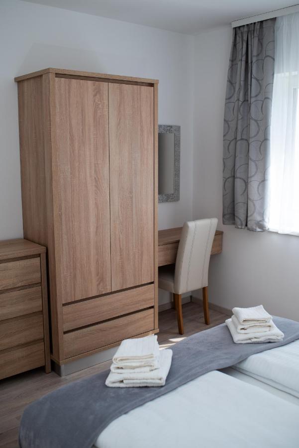 Twins Apartman Хевиз Экстерьер фото